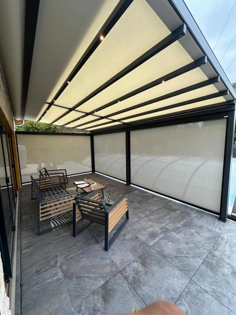 WhatsApp Image 2025-12-22 at 20.54.44